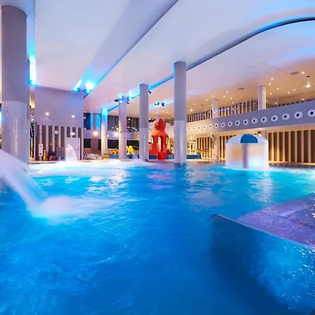 Apartment Vacationclub - Baltic Park G.406 *